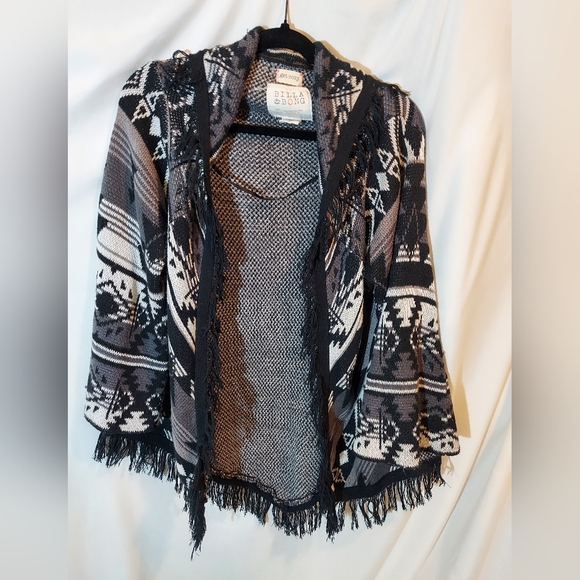 Billabong Sweaters - Billabong Women's Black &  Cream Southwestern Print Cardigan With Fringe #boho